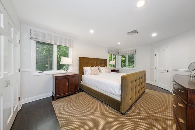 652 Long Hill Rd W, Briarcliff Manor, NY 10510 - bedroom with dark wood-type flooring, baseboards, and recessed lighting