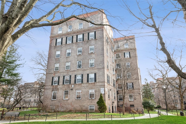 view of building exterior