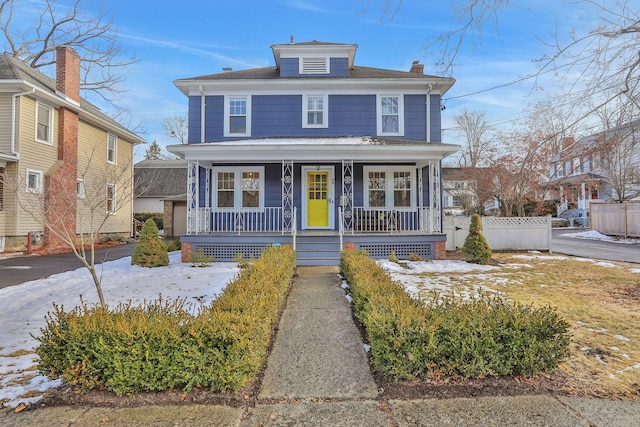 view of front of home with covered porch