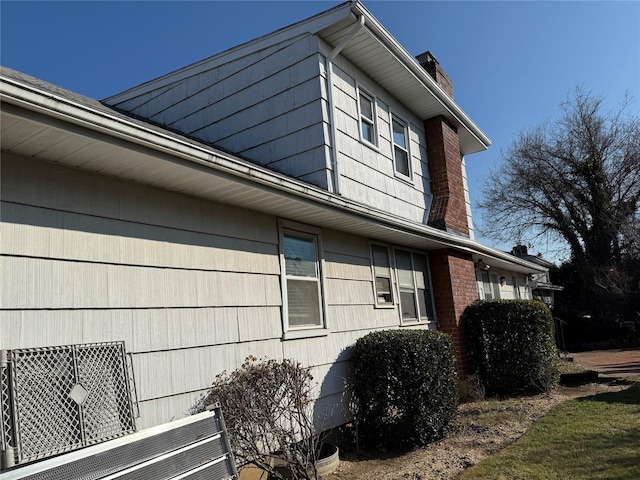 view of home's exterior