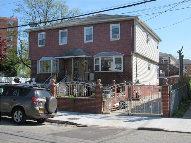 view of front of house