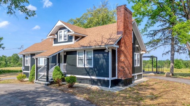 view of front of house