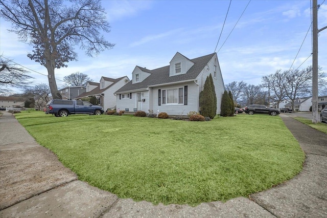 view of front of home featuring a front yard