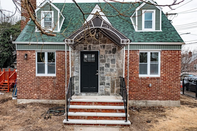 view of front facade