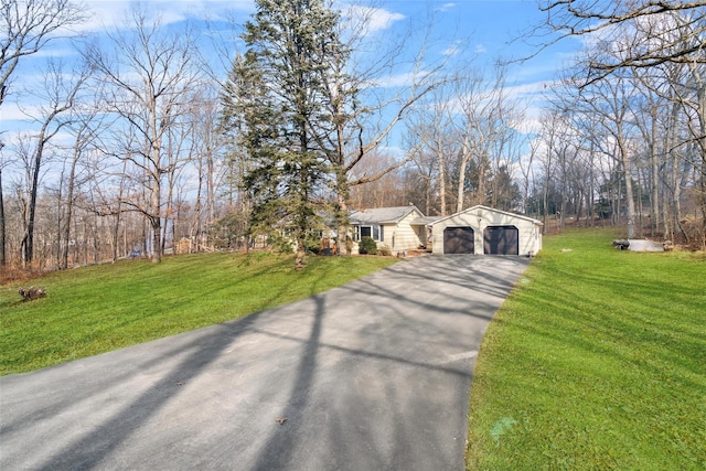 view of front of property with a front yard