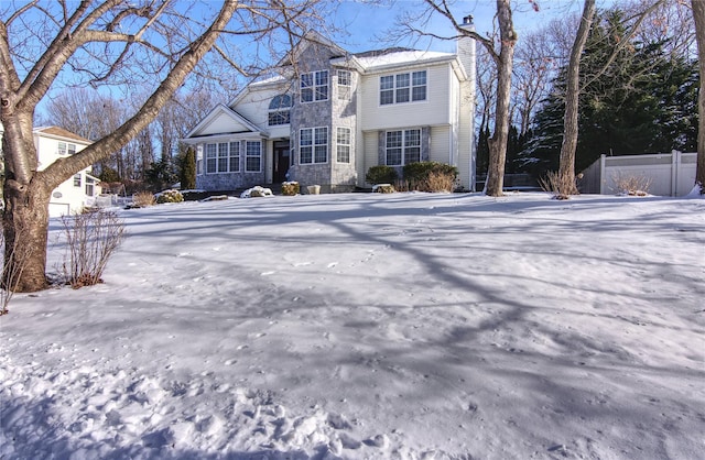 view of front property