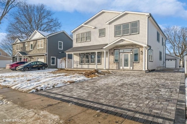 view of front of property featuring a garage