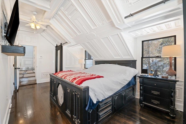 bedroom featuring dark wood-type flooring and ceiling fan