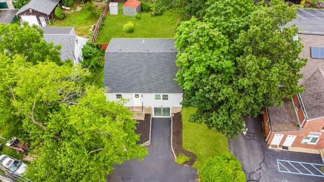 122 Vernon Valley Rd, East Northport, NY 11731 - aerial view of property and surrounding area