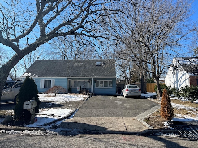 view of front of house