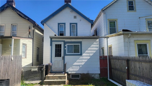 166 Thompson St, Poughkeepsie, NY 12601 - photo 2