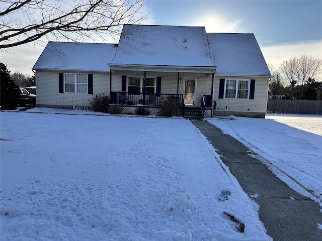 view of front of property featuring a porch