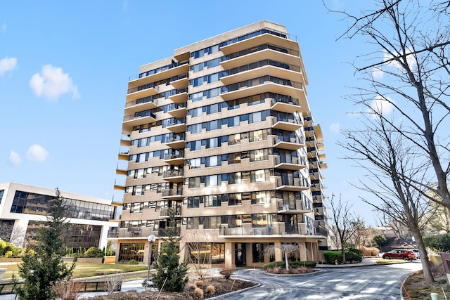 25 Rockledge Ave Unit 906W, White Plains, NY 10601 - view of property