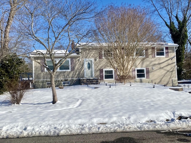 view of front facade