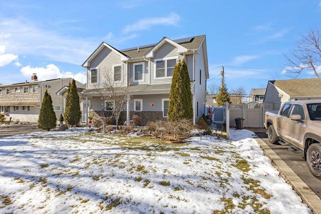 view of front of property