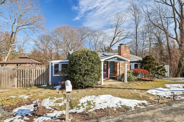 view of front of home