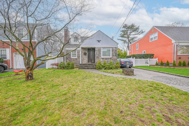 216 Home St, Valley Stream, NY 11580 - photo 1