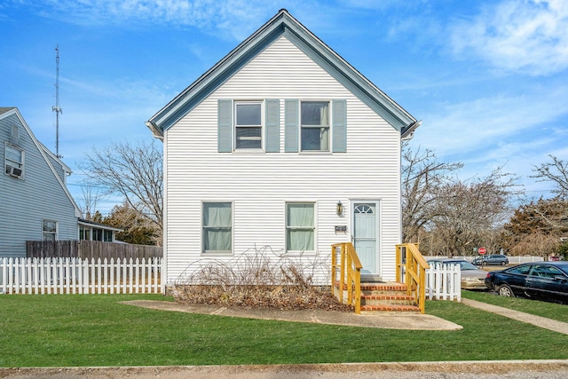 view of front of property with a front yard