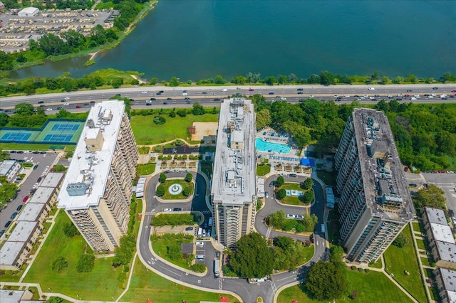 bird's eye view with a water view