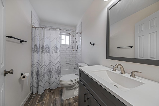 full bathroom featuring vanity, toilet, and shower / bath combo