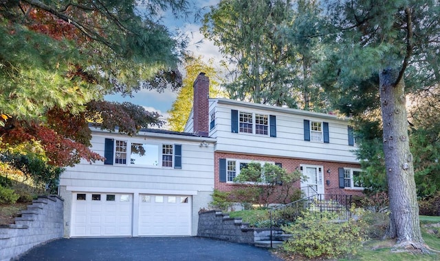 view of front facade with a garage