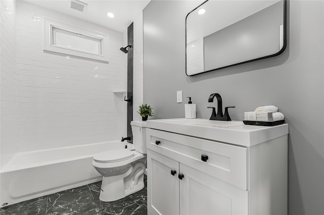 full bathroom with tiled shower / bath combo, vanity, and toilet