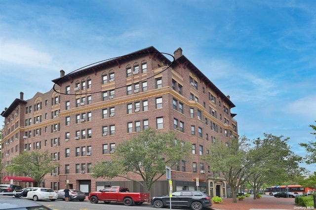 8 Barstow Rd Unit 7-E, Great Neck, NY 11021 - view of apartment building / complex
