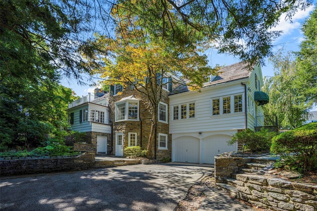 view of front of home featuring a garage