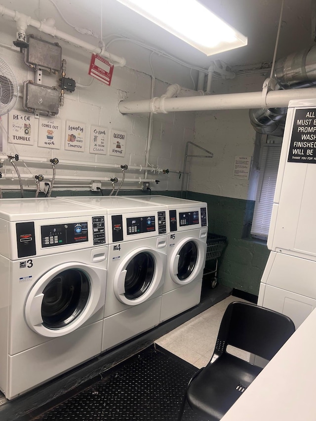 250 N Broadway Unit 3D, Yonkers, NY 10701 - clothes washing area featuring washer and dryer