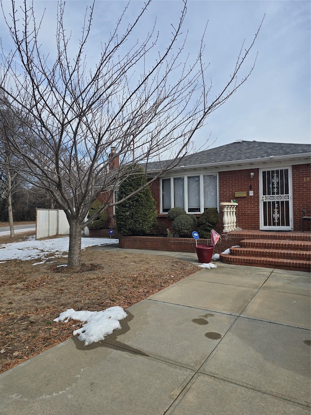 view of front of house