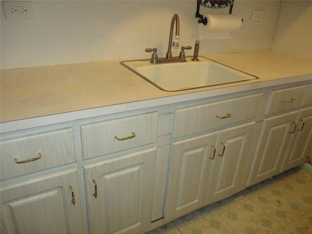 kitchen featuring sink