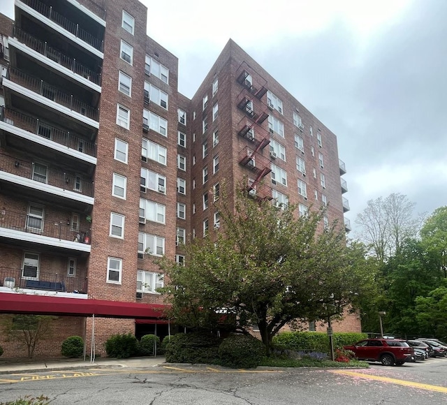 view of building exterior