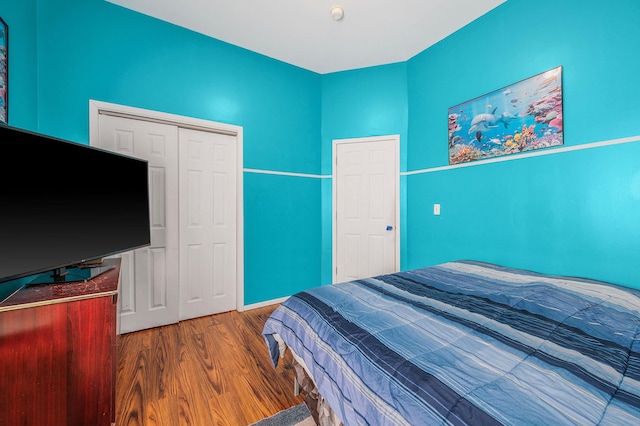 bedroom featuring hardwood / wood-style floors