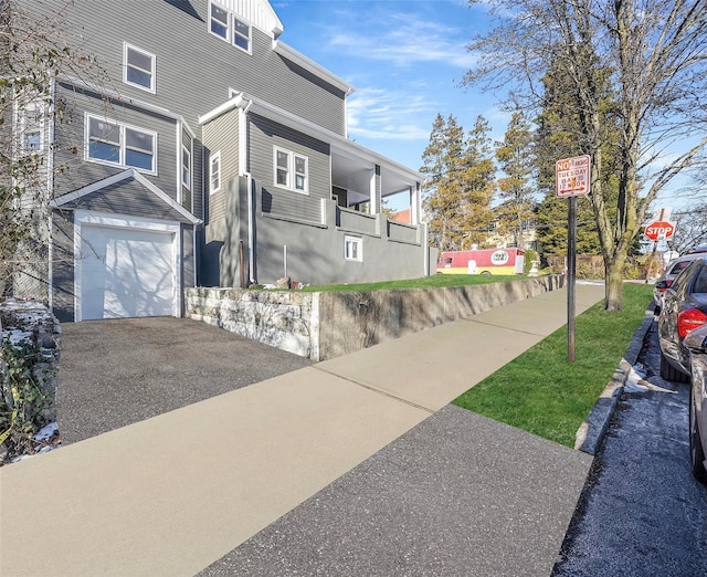 view of front of home featuring a garage