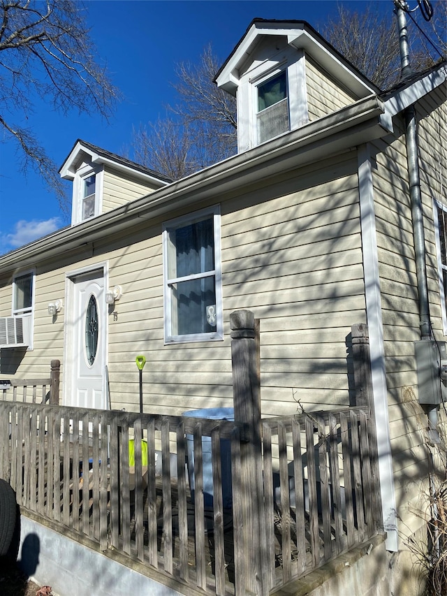 view of front of house