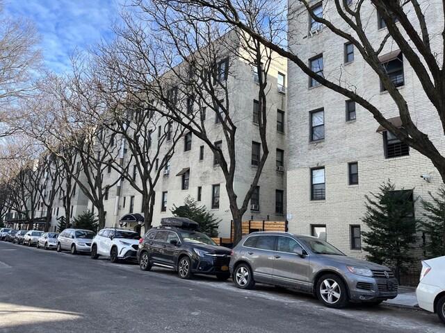 21-57 33rd St Unit 4E, Astoria, NY 11105 - photo 5