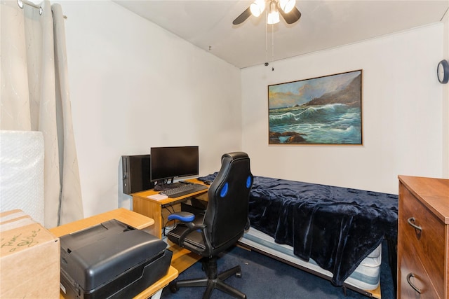 bedroom with carpet floors and ceiling fan