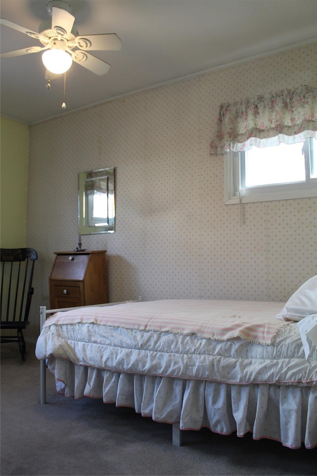 bedroom featuring carpet floors and ceiling fan