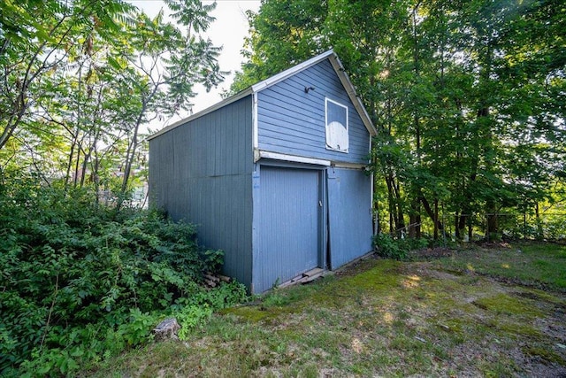 view of outbuilding