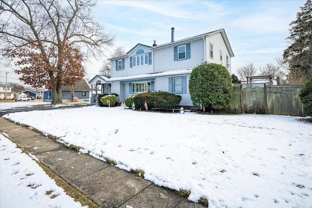 view of front of property