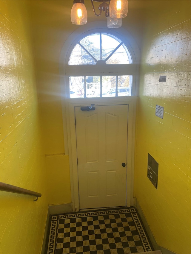 1030 Neill Ave, Bronx, NY 10461 - entryway featuring a healthy amount of sunlight