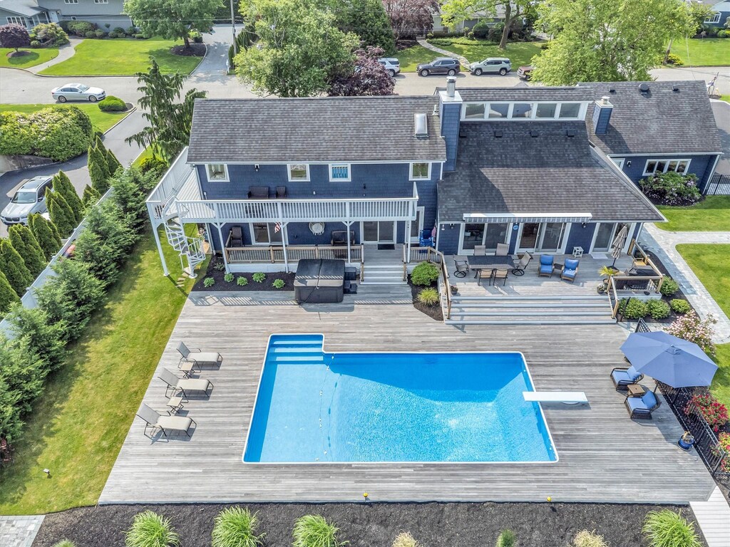 7 Buscher Ct, Brookhaven, NY 11719 - photo 1