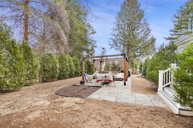 view of yard with a patio and a pergola