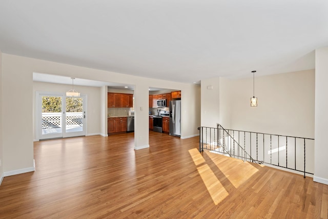 empty room featuring light hardwood / wood-style floors