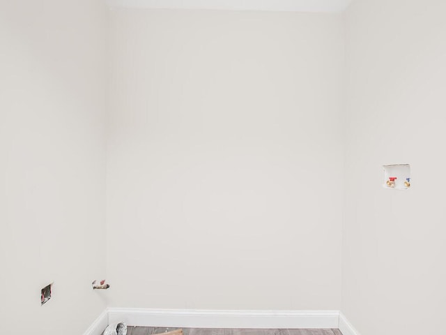65 W 2nd St Unit 7, Mount Vernon, NY 10550 - laundry area with laundry area, hookup for a gas dryer, baseboards, hookup for a washing machine, and light wood-style flooring