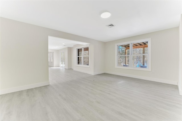 empty room featuring light hardwood / wood-style flooring