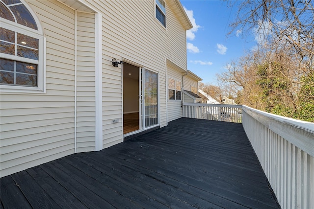 33 Potter Ln, Huntington, NY 11743 - view of wooden terrace