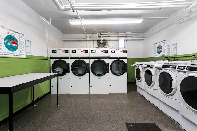 washroom featuring independent washer and dryer