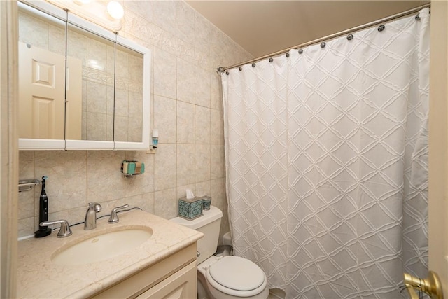 bathroom featuring tasteful backsplash, tile walls, vanity, toilet, and a shower with curtain