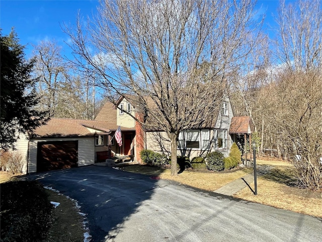 view of front of house with a garage